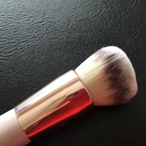 Doll 10 Skin Buffing Brush Beautiful Pink Handle!  - Brand New! - Picture 4 of 5